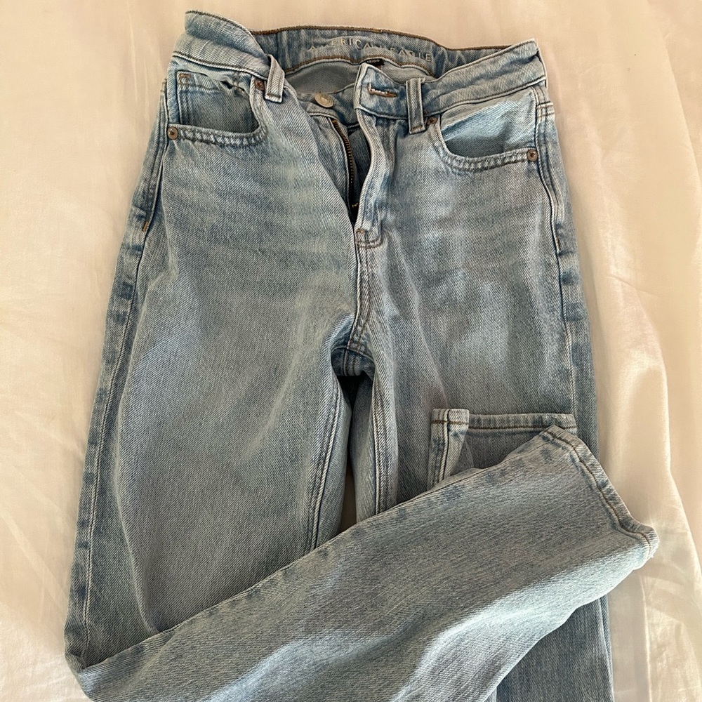 American Eagle Strigid Mom Jean Women's